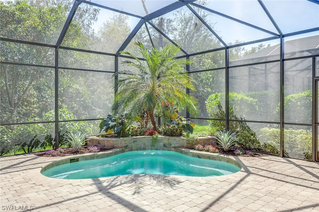 6612 Roma Way Naples FL 34113