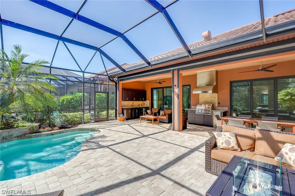 6612 Roma Way Naples FL 34113