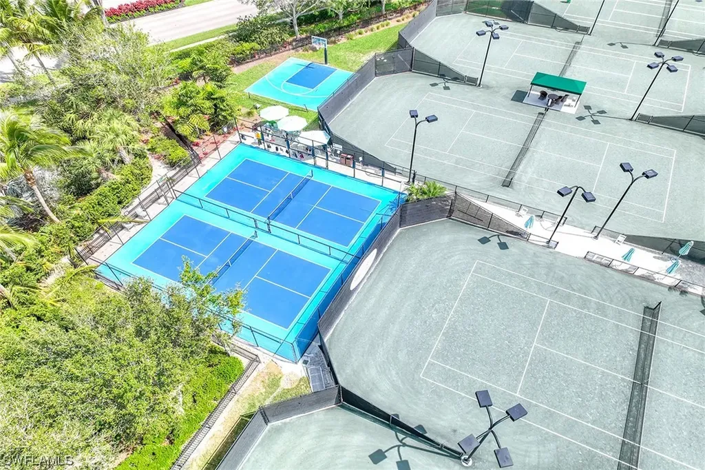 6612 Roma Way Naples FL 34113