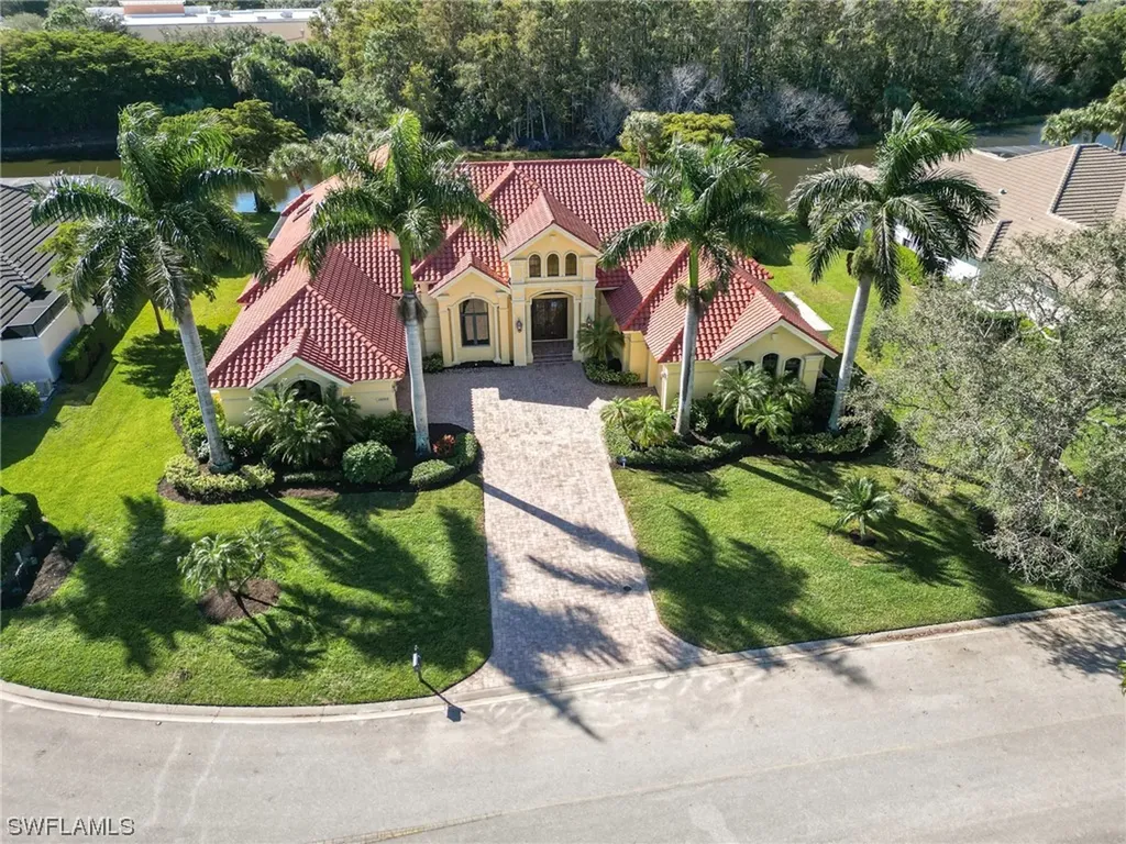 10105 Magnolia Bend Estero FL 34135