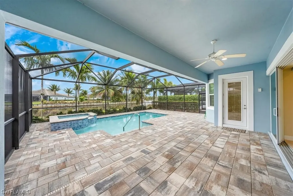 5860 Antigua Way Naples FL 34113