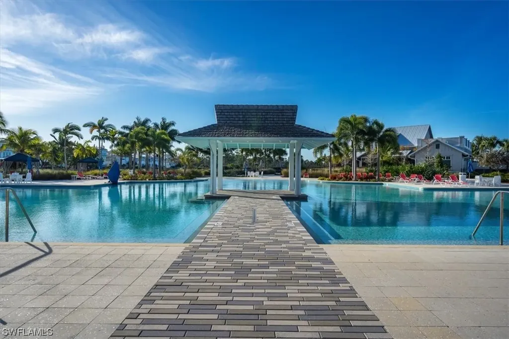5860 Antigua Way Naples FL 34113