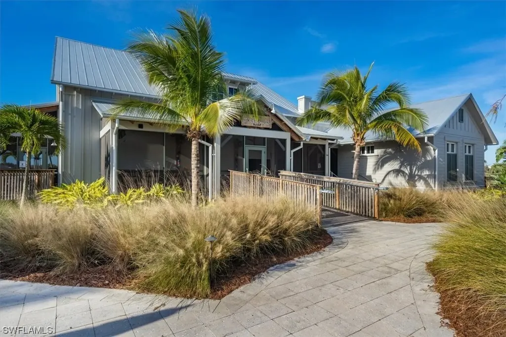 5860 Antigua Way Naples FL 34113