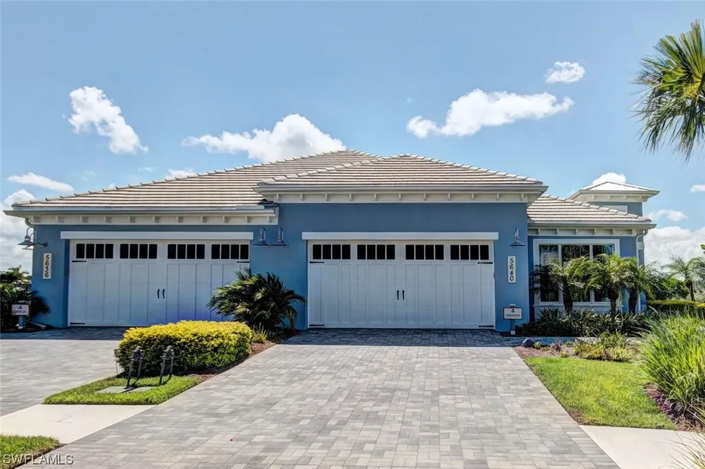8769 Yucatan Court Naples FL 34112