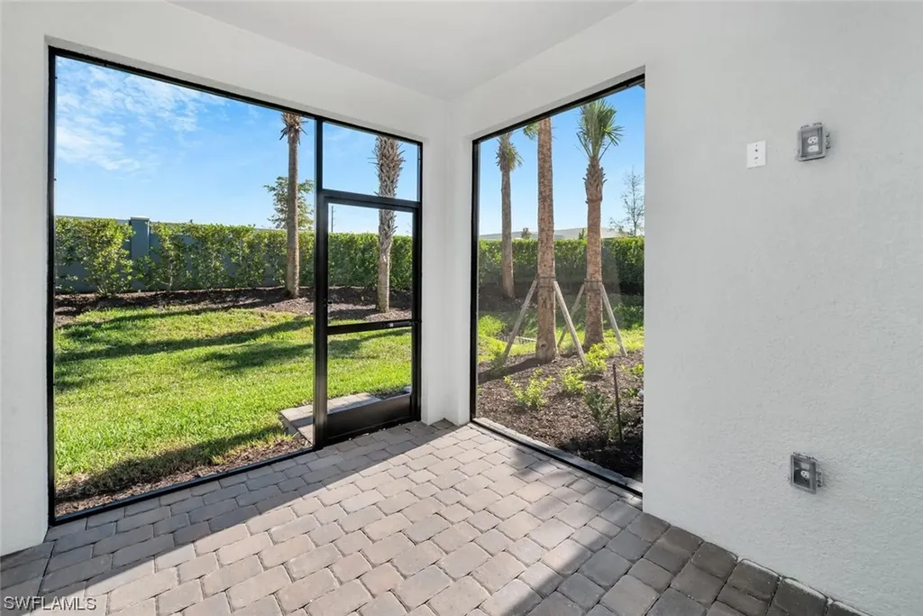 4112 Sonoma Oaks Circle Naples FL 34119
