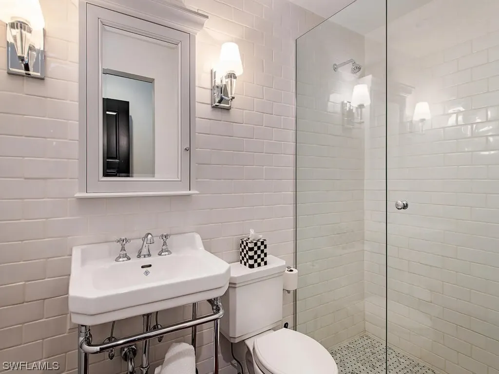 292 14th Avenue S Naples FL 34102