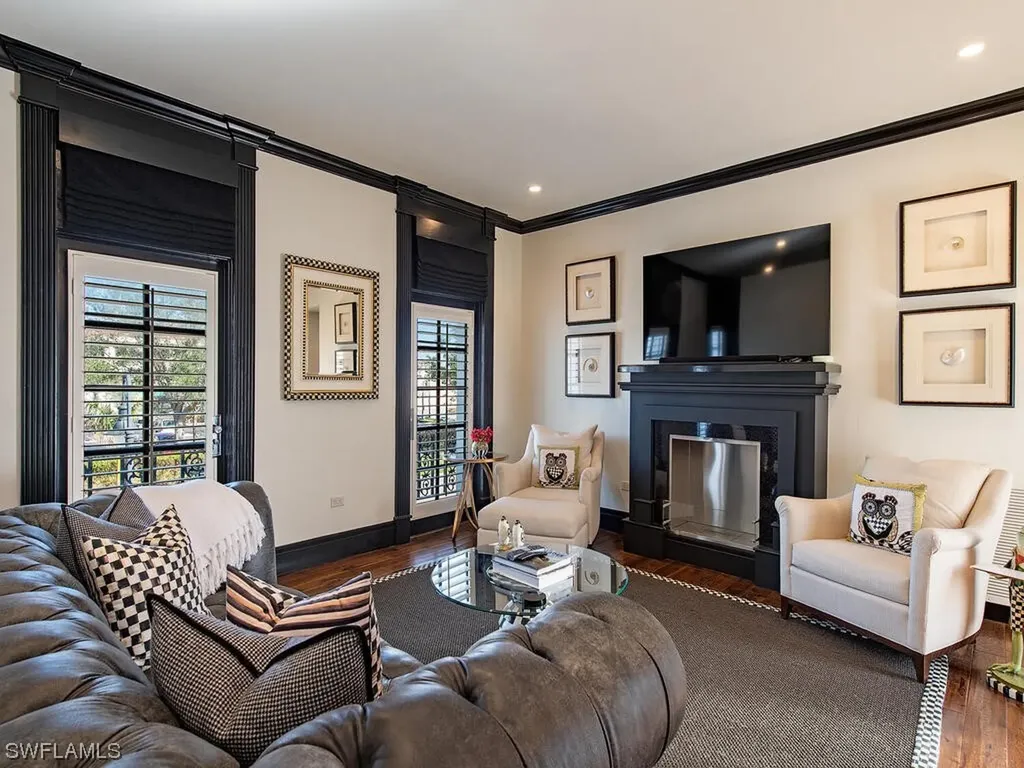 292 14th Avenue S Naples FL 34102