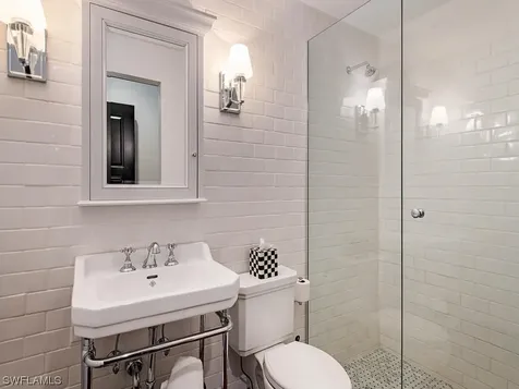 292 14TH Avenue S Naples FL 34102