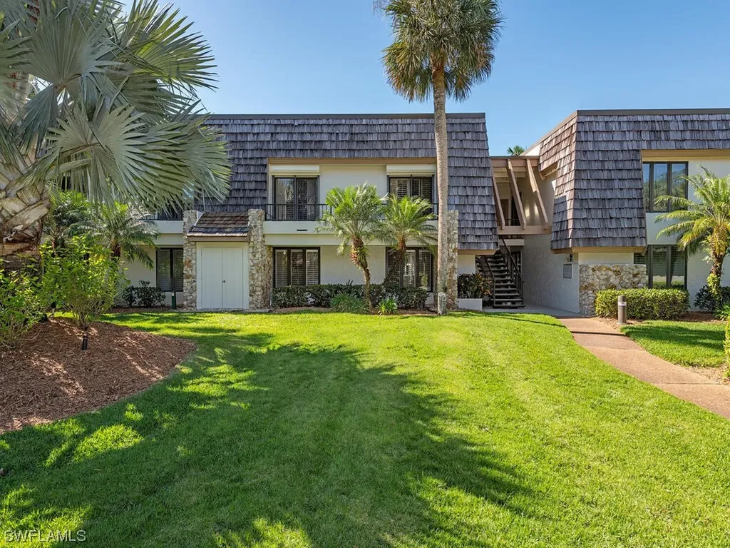106 Wilderness Drive Naples FL 34105
