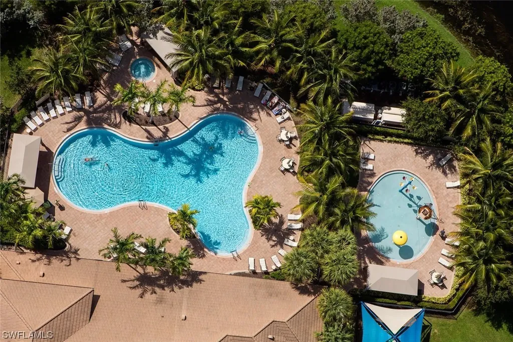 6631 Monterey Point Naples FL 34105