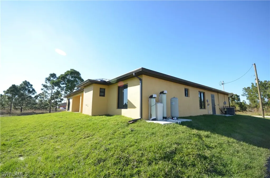 1242 Hathor Street E Lehigh Acres FL 33974