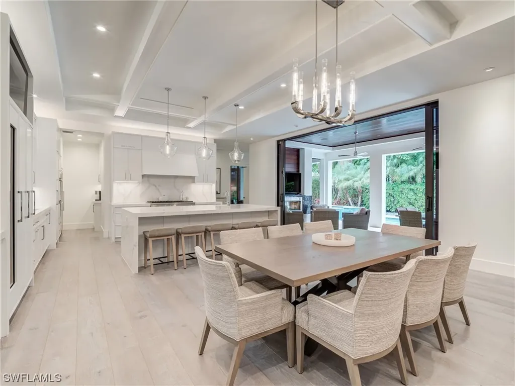 336 1st Avenue N Naples FL 34102