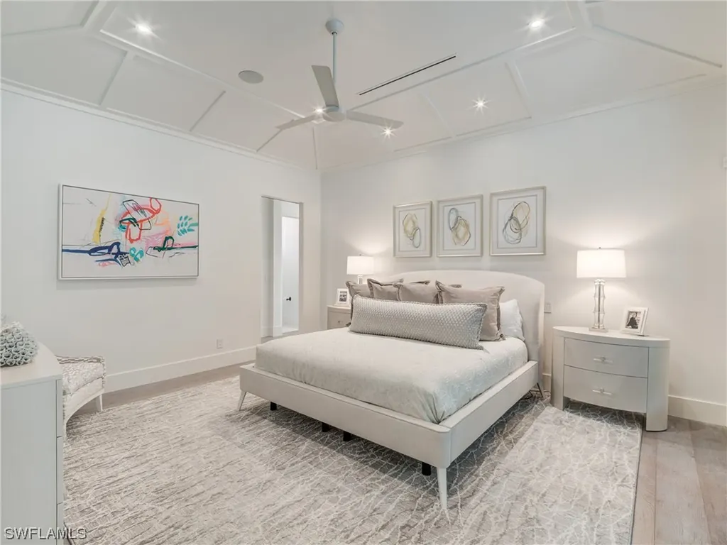 336 1st Avenue N Naples FL 34102