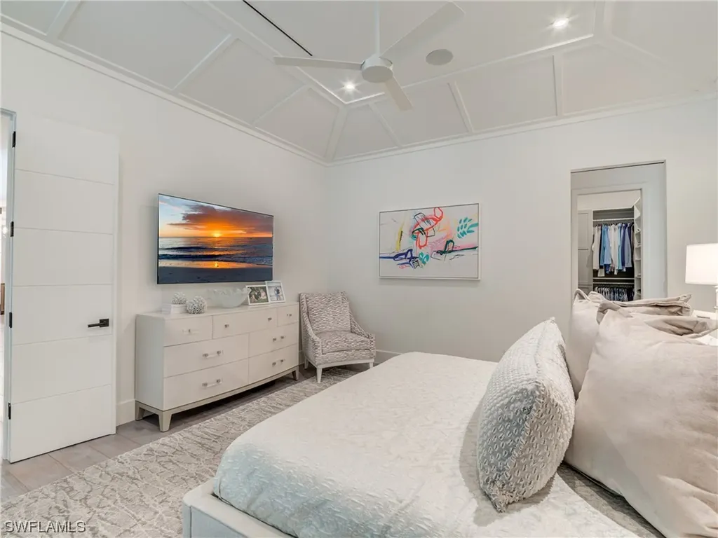 336 1st Avenue N Naples FL 34102
