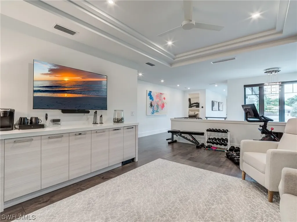 336 1st Avenue N Naples FL 34102