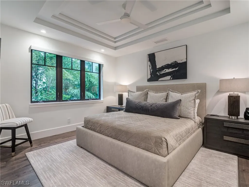336 1st Avenue N Naples FL 34102