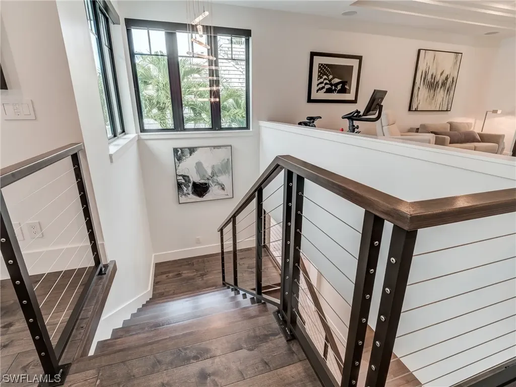 336 1st Avenue N Naples FL 34102