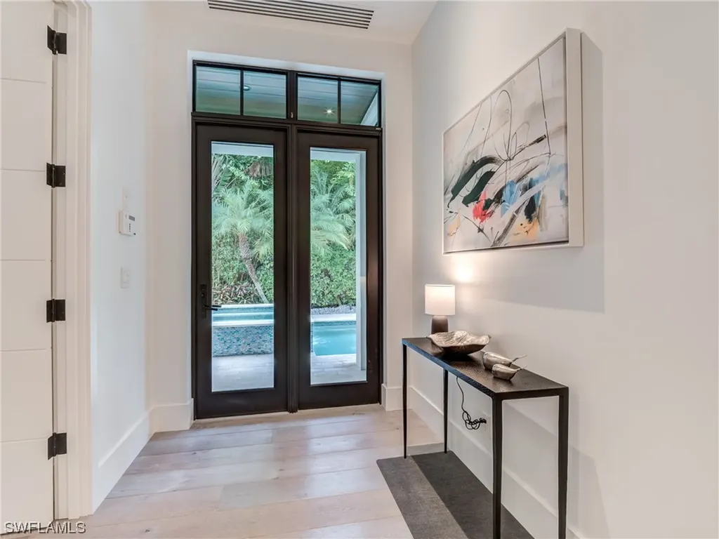 336 1st Avenue N Naples FL 34102