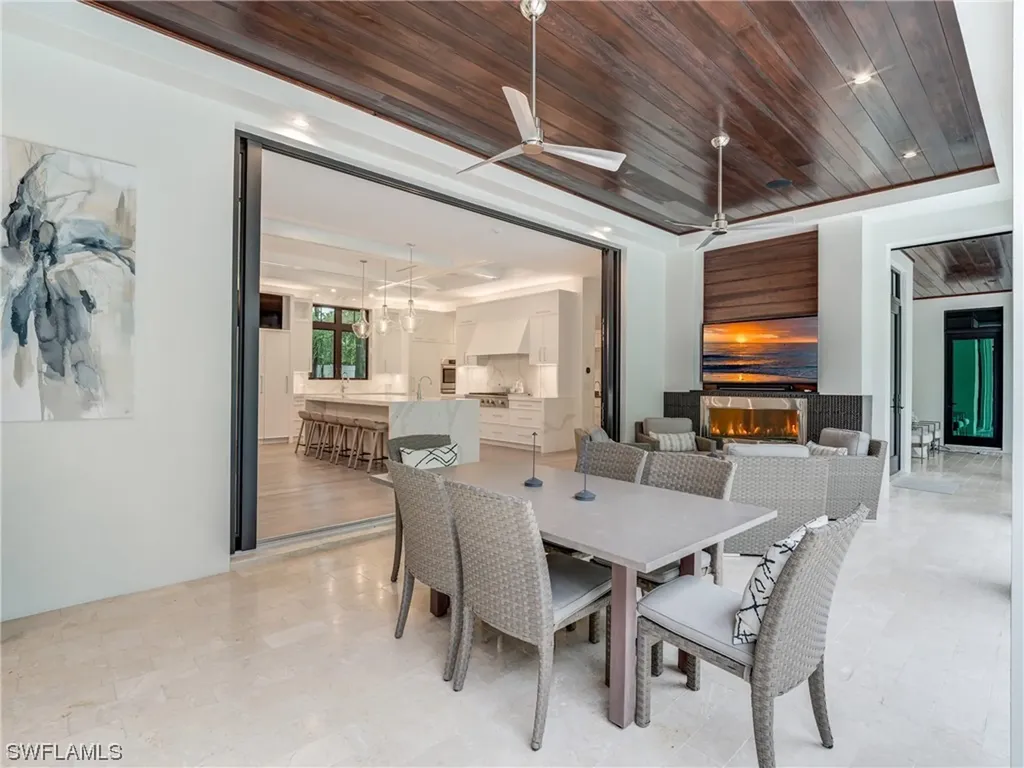 336 1st Avenue N Naples FL 34102