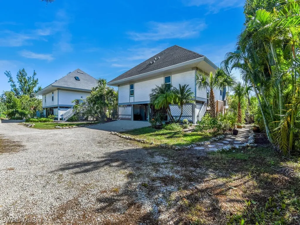 1039 Beach Road Sanibel FL 33957