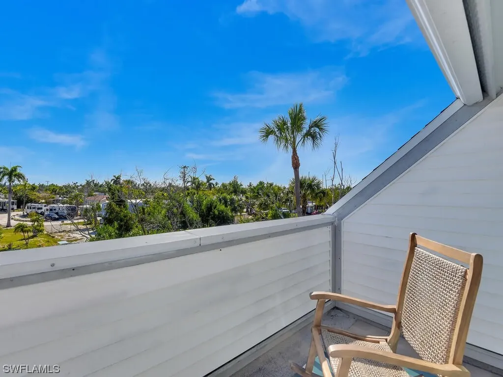 1039 Beach Road Sanibel FL 33957