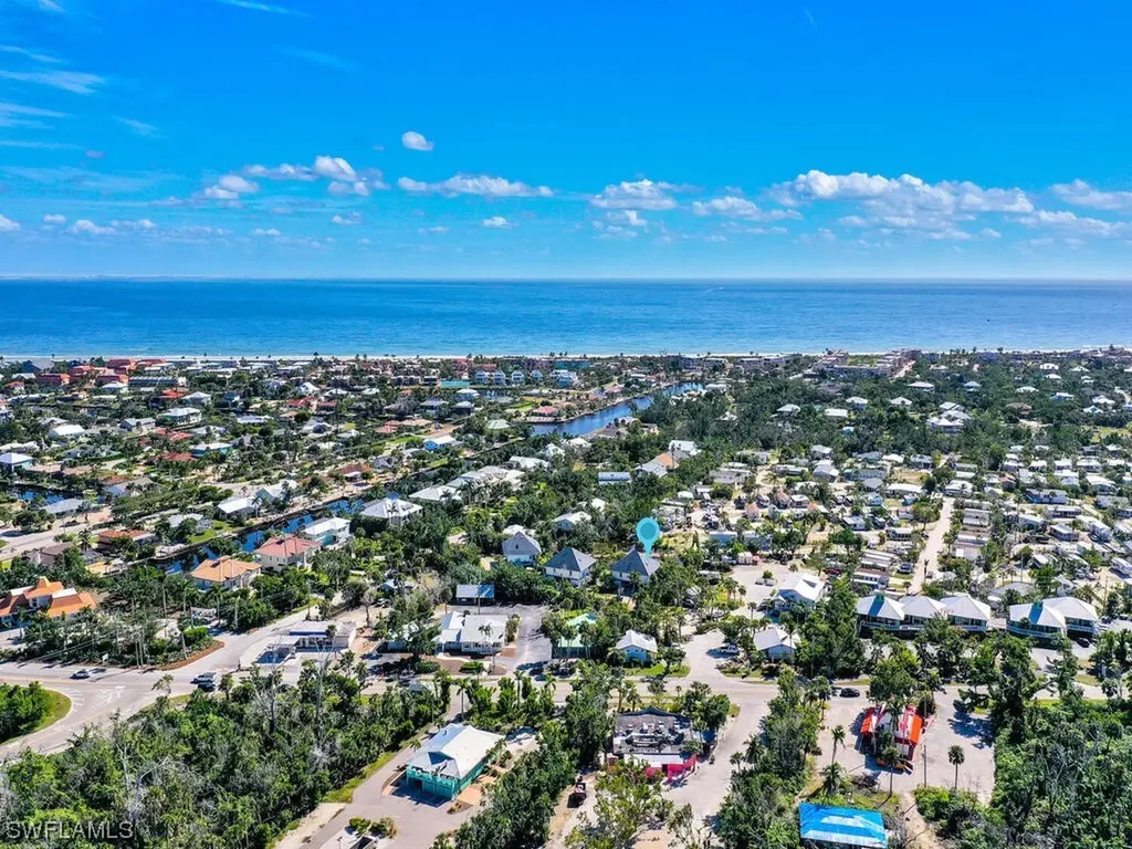 1039 Beach Road Sanibel FL 33957