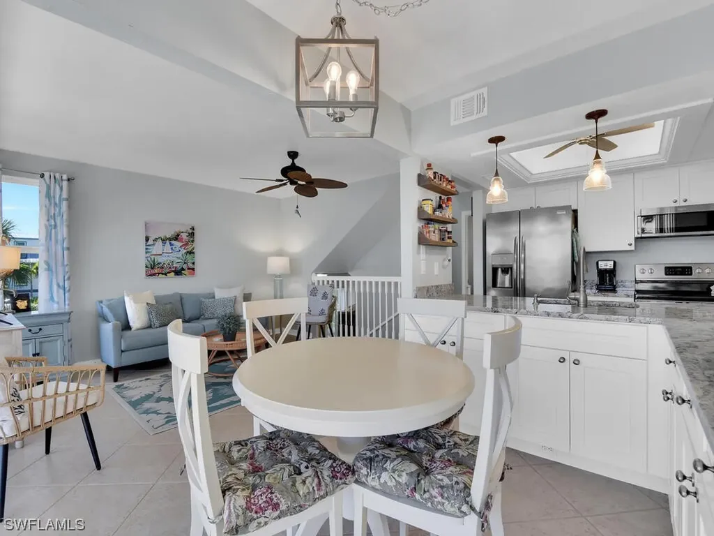 1039 Beach Road Sanibel FL 33957