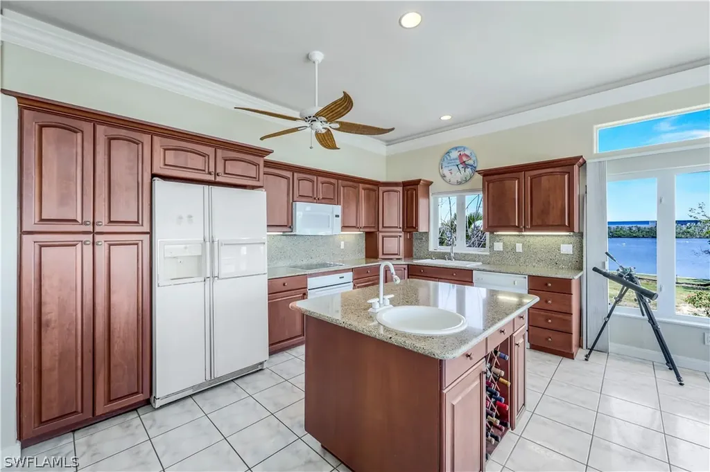 270 Tropical Shores Way Fort Myers Beach FL 33931