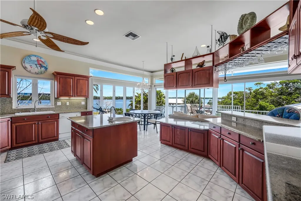 270 Tropical Shores Way Fort Myers Beach FL 33931