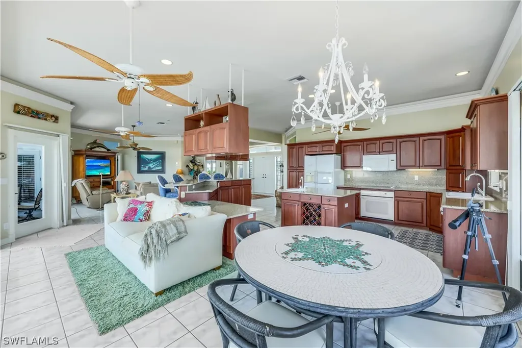 270 Tropical Shores Way Fort Myers Beach FL 33931