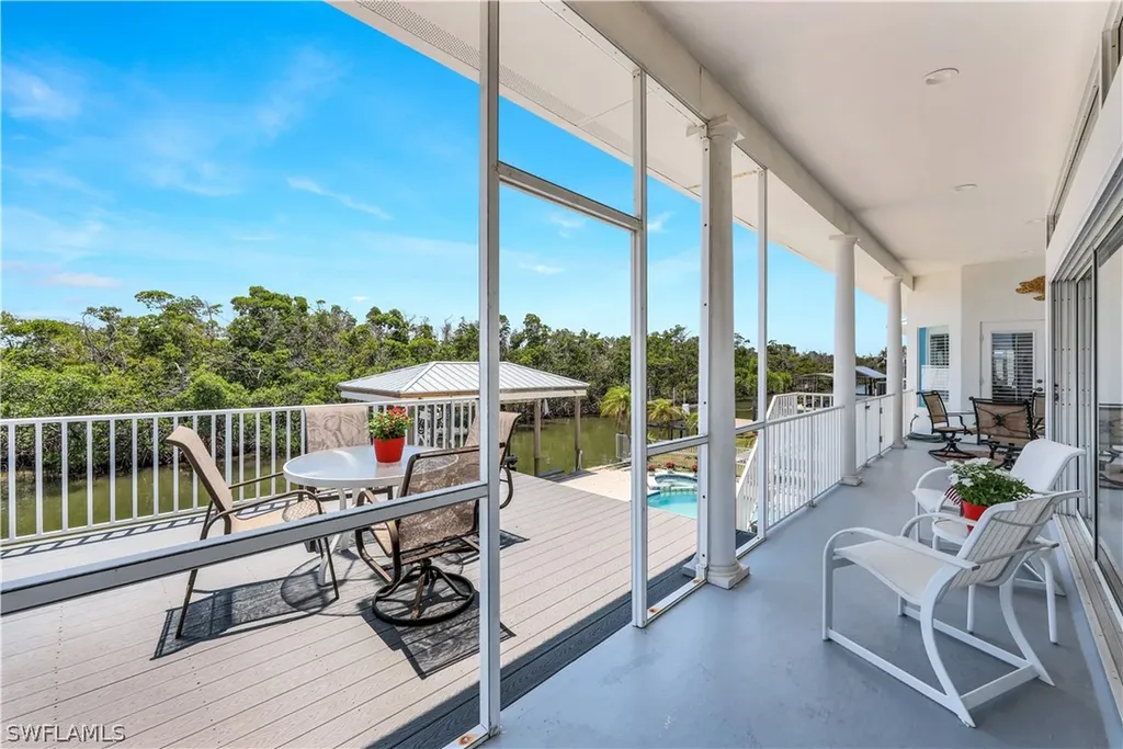 270 Tropical Shores Way Fort Myers Beach FL 33931