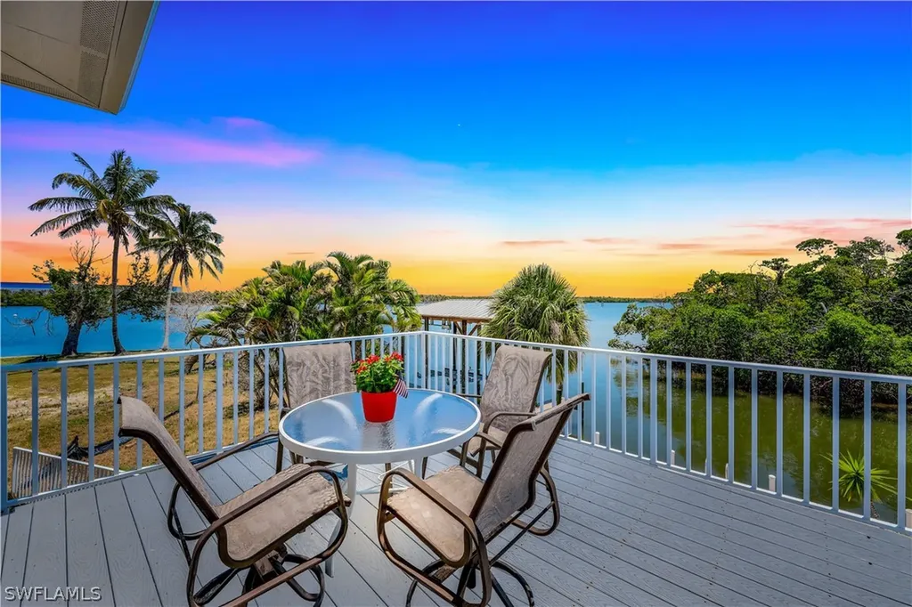 270 Tropical Shores Way Fort Myers Beach FL 33931