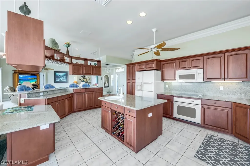 270 Tropical Shores Way Fort Myers Beach FL 33931