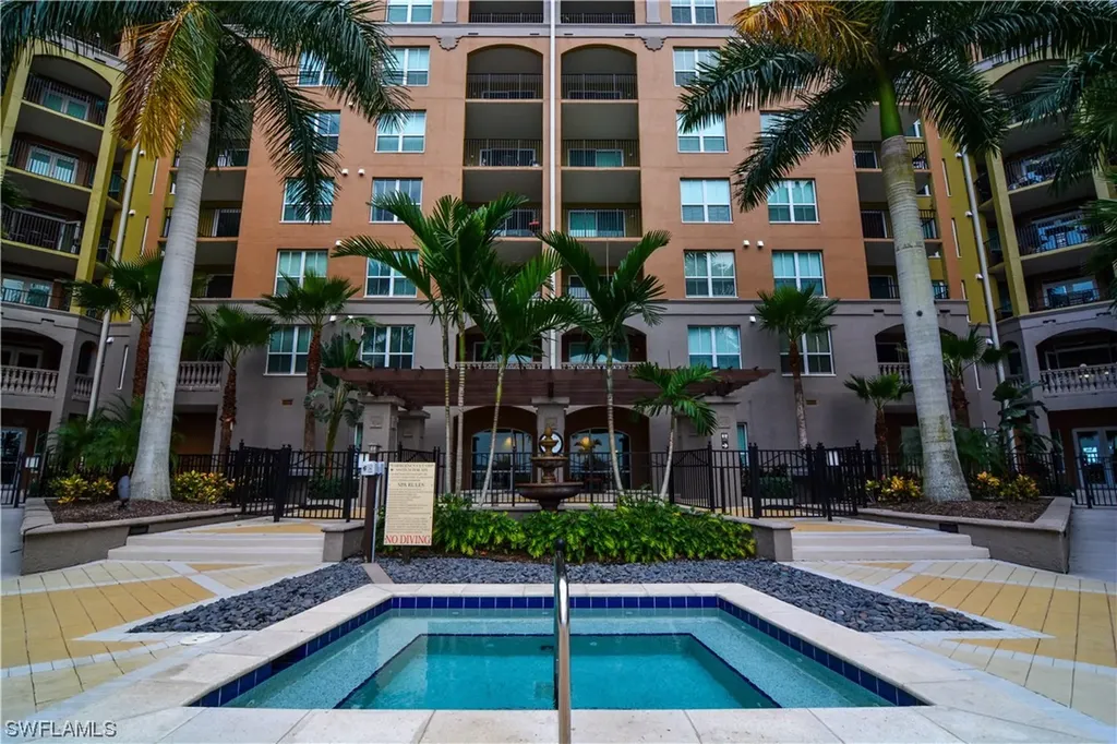 2825 Palm Beach Boulevard Fort Myers FL 33916