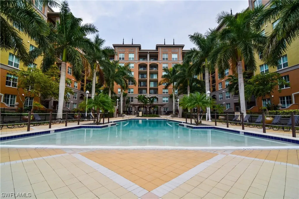 2825 Palm Beach Boulevard Fort Myers FL 33916