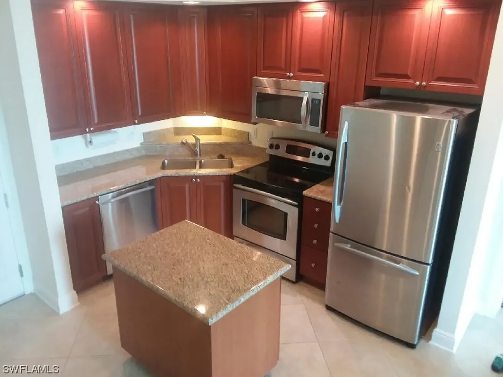 2825 Palm Beach Boulevard Fort Myers FL 33916