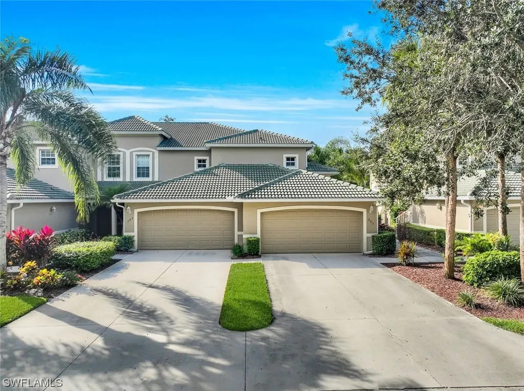 3425 Laurel Greens Lane S Naples FL 34119
