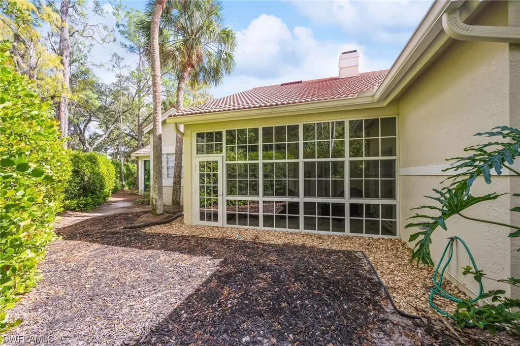 103 Amblewood Lane Naples FL 34105
