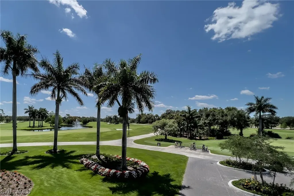 103 Amblewood Lane Naples FL 34105