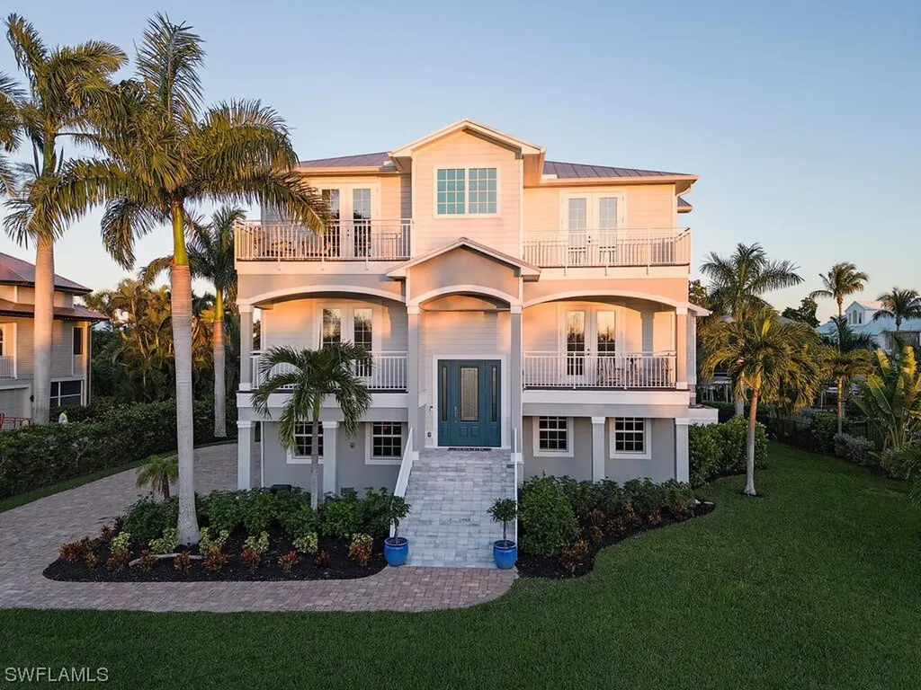 6511 Jacobs Drive Fort Myers FL 33908