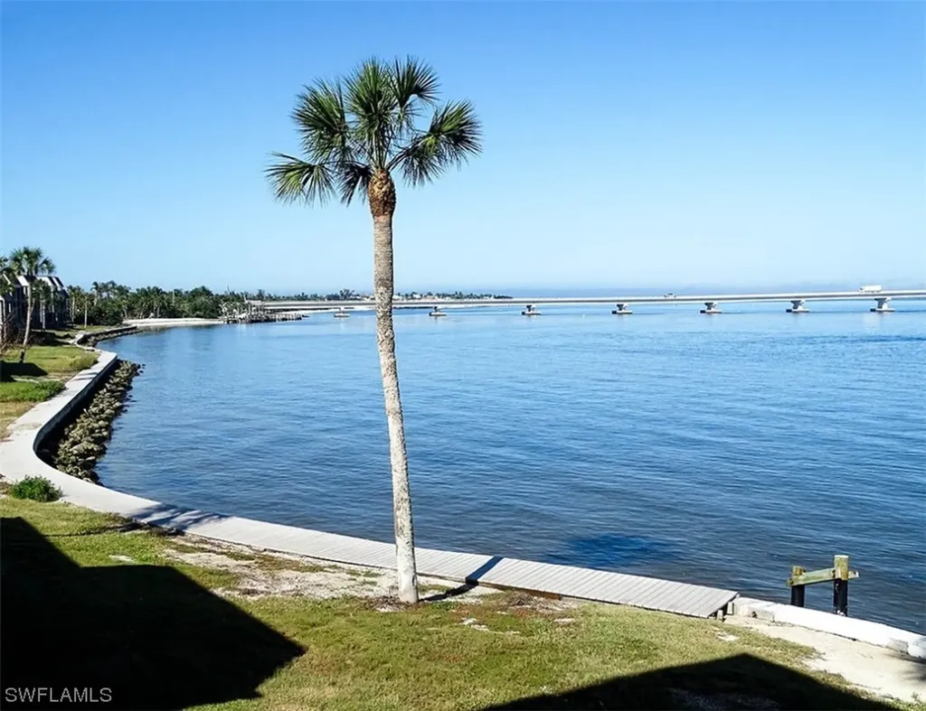 760 Sextant Drive Sanibel FL 33957