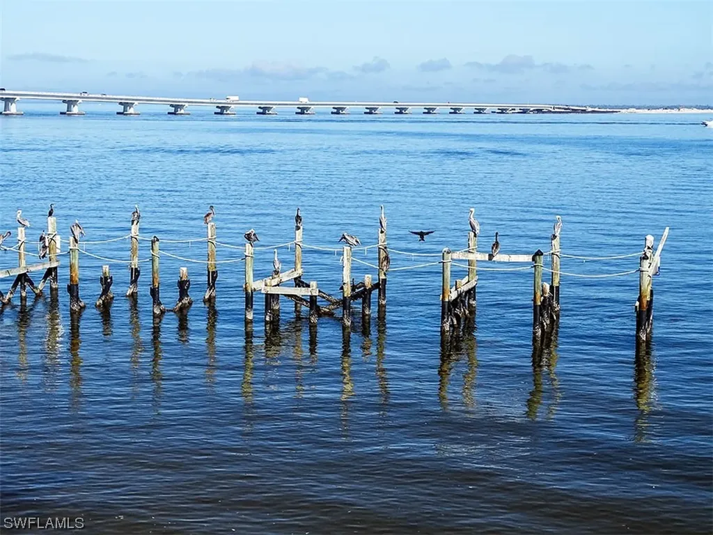 760 Sextant Drive Sanibel FL 33957