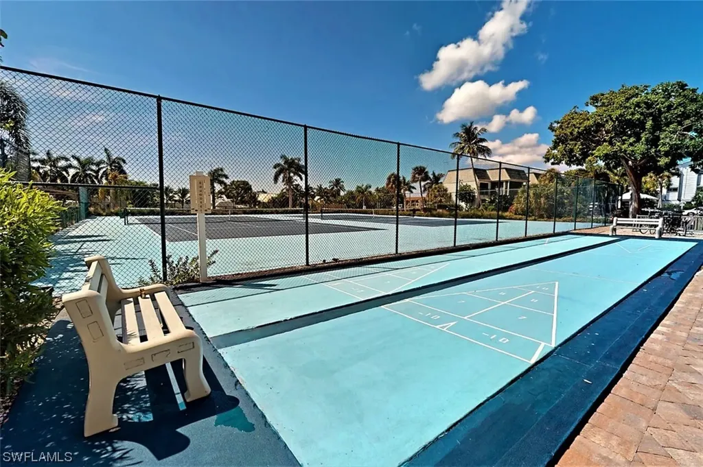 760 Sextant Drive Sanibel FL 33957