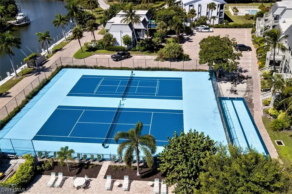 760 Sextant Drive Sanibel FL 33957