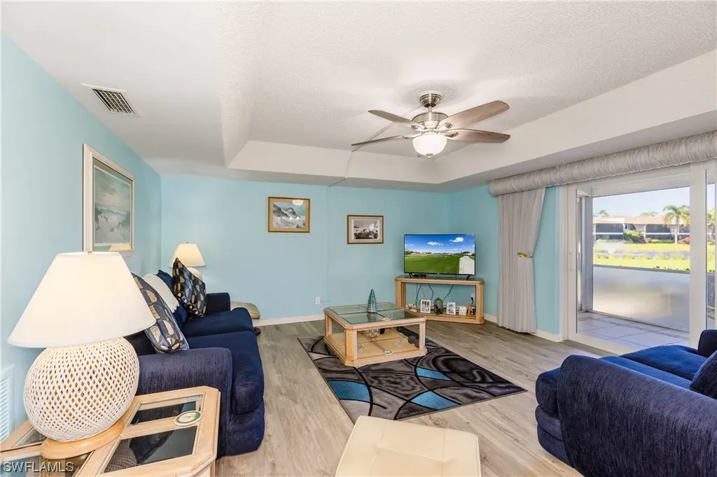 581 Teryl Road Naples FL 34112