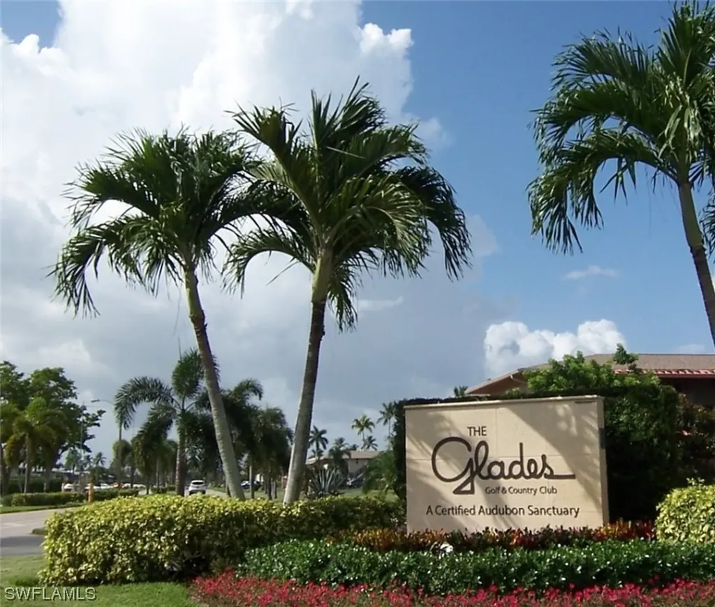 581 Teryl Road Naples FL 34112