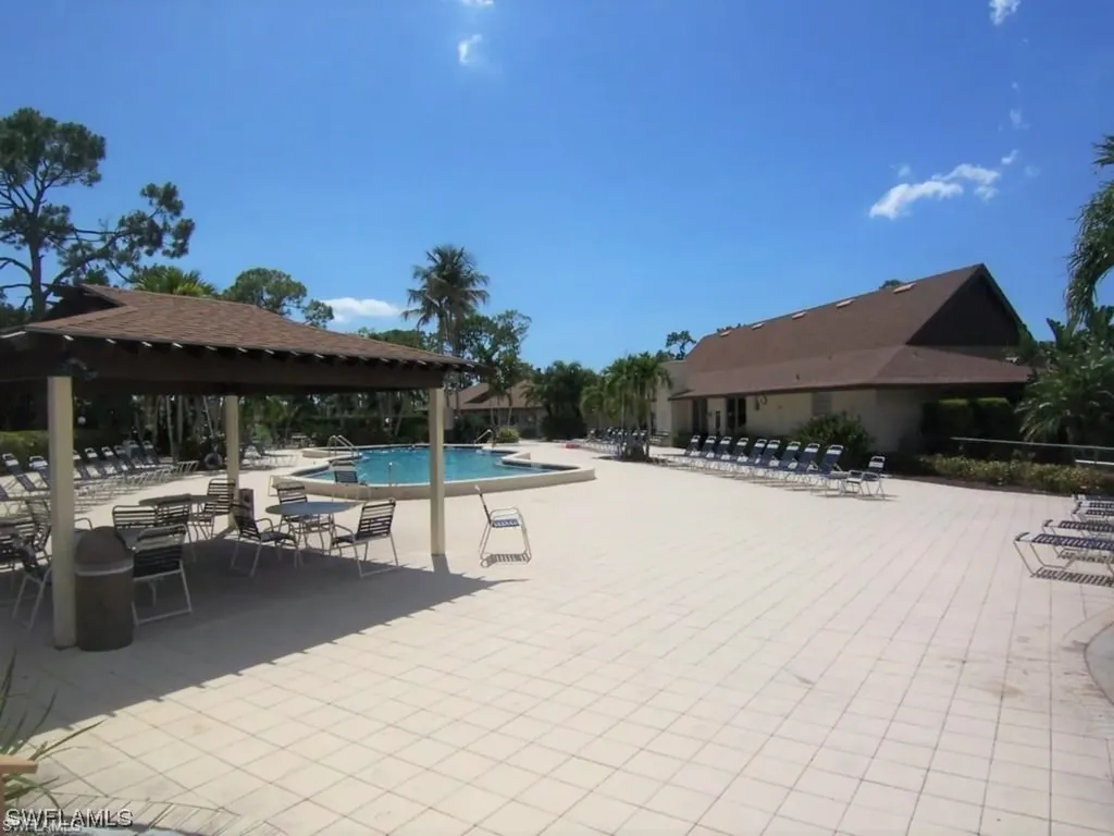 581 Teryl Road Naples FL 34112