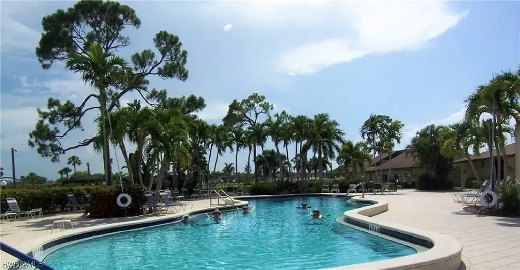 581 Teryl Road Naples FL 34112