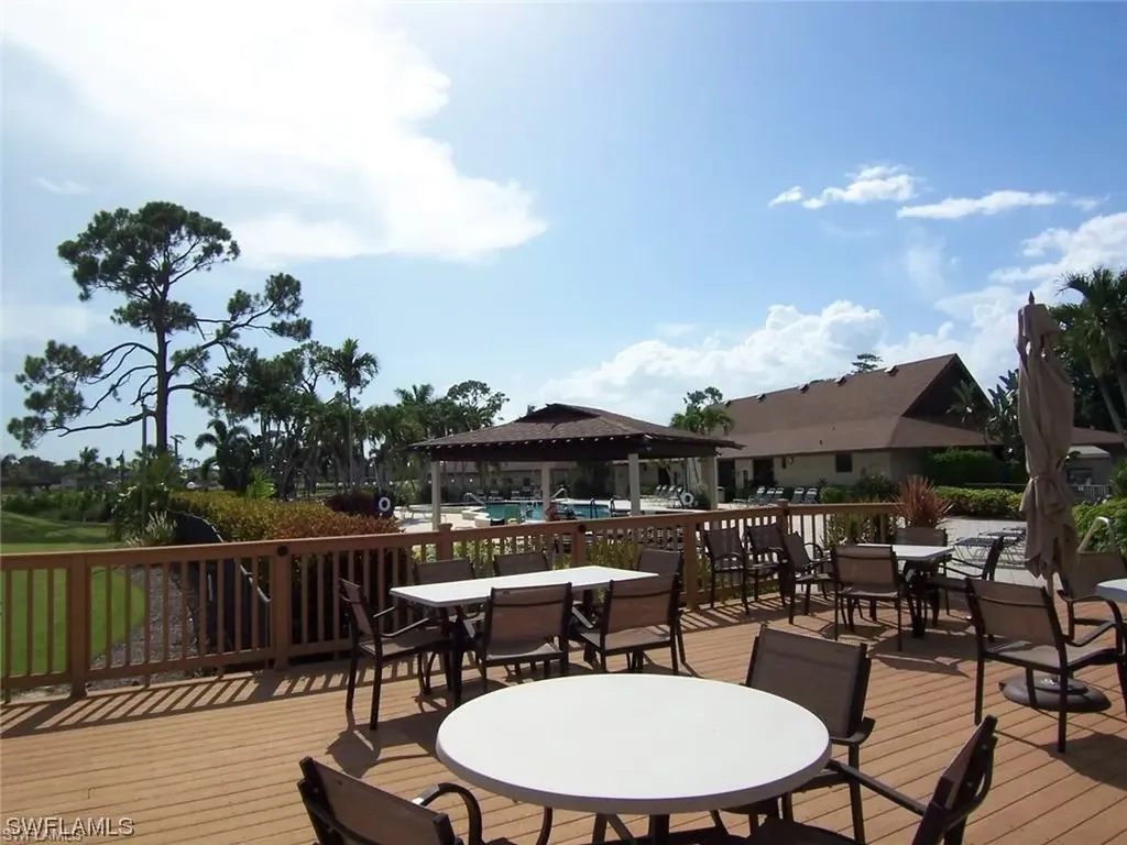 581 Teryl Road Naples FL 34112