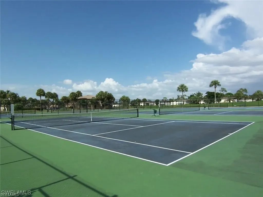 581 Teryl Road Naples FL 34112